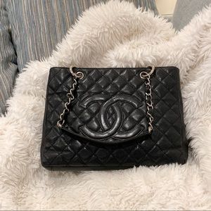 [[[SOLD]]] Chanel grand shopping tote GST
